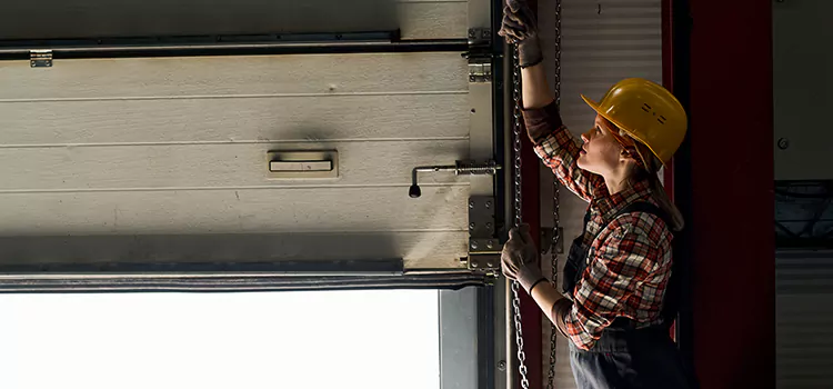 Addressing Common Garage Door Stoppage Issues in Homer Glen, IL